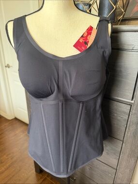 Honeylove Black Sculpting Tank with Built-In Cups